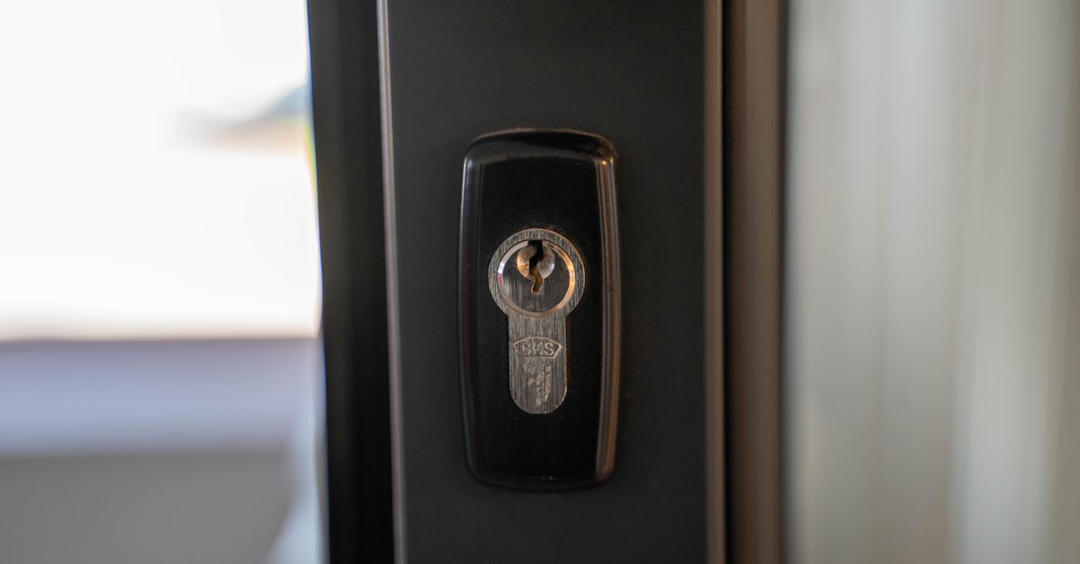 Emergency Locksmith service — Whitestone Locksmith Queens