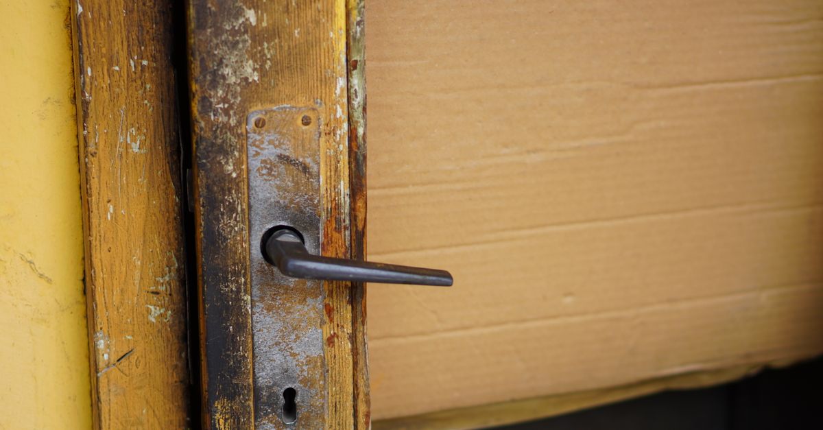 Door Knob Lock Installation — Whitestone Locksmith Queens
