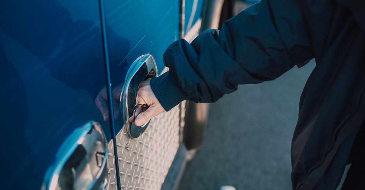 locksmith service technician — Whitestone Locksmith Queens