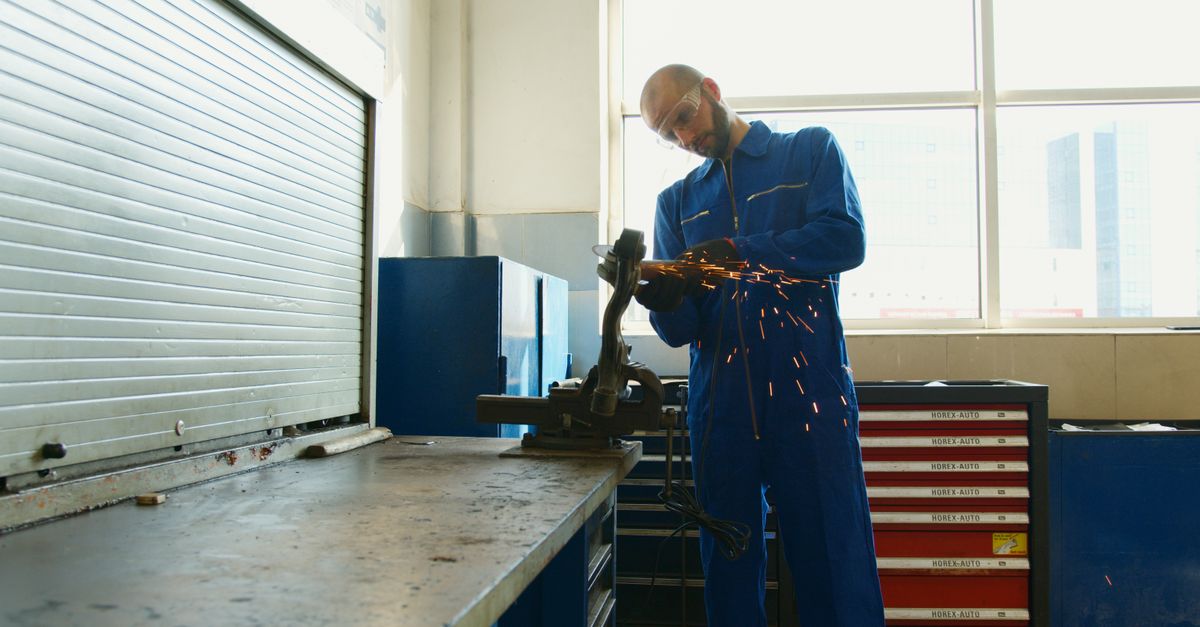 locksmith service technician — Whitestone Locksmith Queens