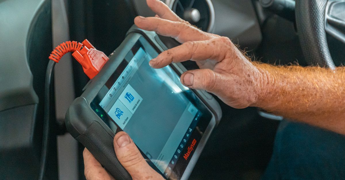 On-Site Transponder and Smart-Key Cutting and Programming — Whitestone Locksmith Queens