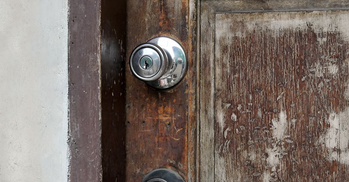 What to Ask Before Any Locksmith Begins Work — and Why It Matters in Queens — Whitestone Locksmith Queens